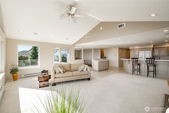 8024 Chinook Way, Blaine, WA 98230