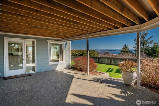 8024 Chinook Way, Blaine, WA 98230