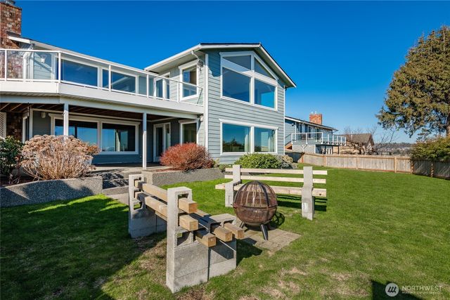 8024 Chinook Way, Blaine, WA 98230