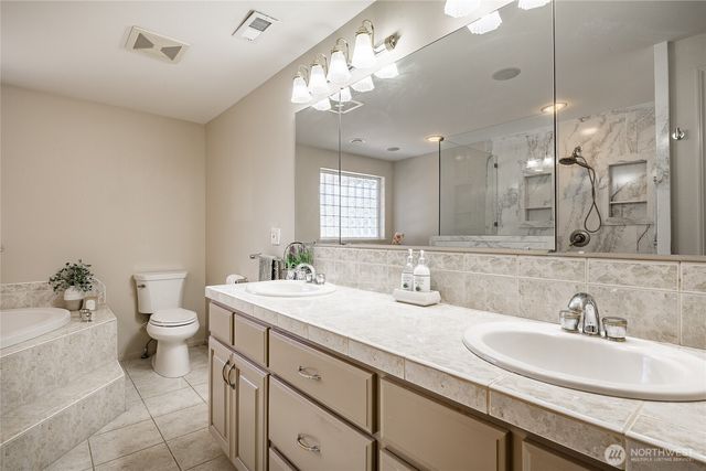 8024 Chinook Way, Blaine, WA 98230