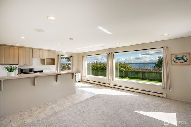 8024 Chinook Way, Blaine, WA 98230