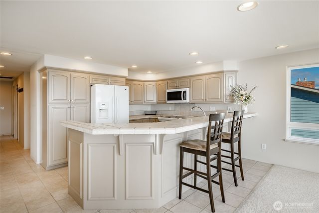 8024 Chinook Way, Blaine, WA 98230