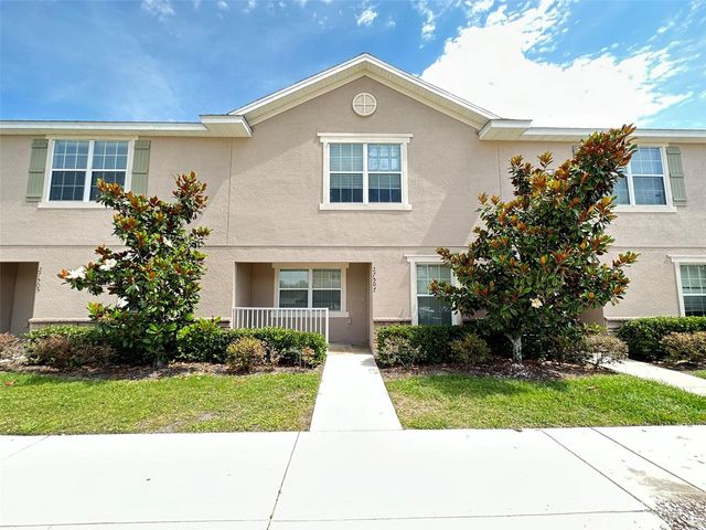 27507 DESERT WILLOW WAY, Wesley Chapel, FL 33544