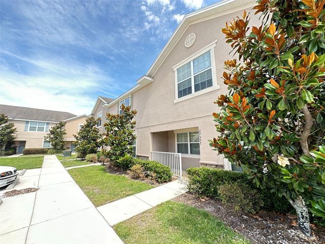 27507 DESERT WILLOW WAY, Wesley Chapel, FL 33544