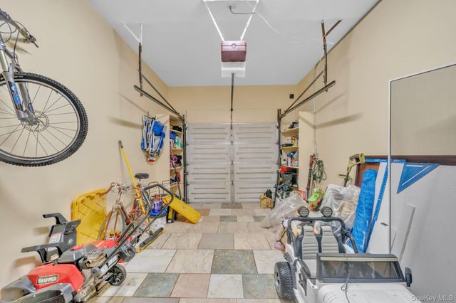 296 Heathcote Road, Lindenhurst, NY 11757