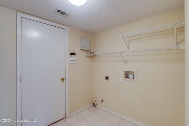 2071 Stone Bridge Drive, Biloxi, MS 39532