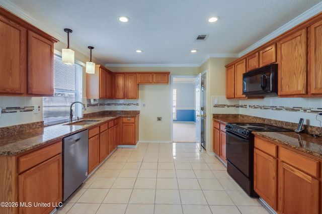 2071 Stone Bridge Drive, Biloxi, MS 39532