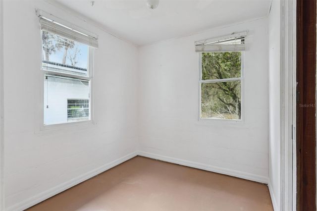 212 CASSADY STREET, Umatilla, FL 32784