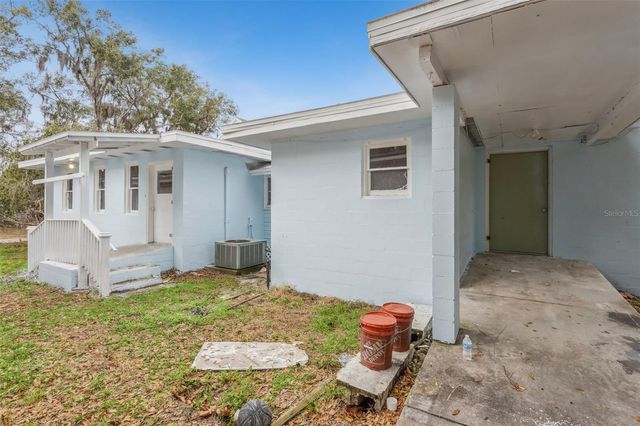 212 CASSADY STREET, Umatilla, FL 32784