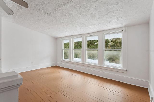 212 CASSADY STREET, Umatilla, FL 32784