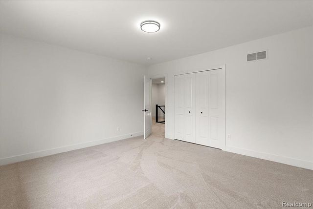8774 Speedway Drive, Shelby Twp, MI 48317