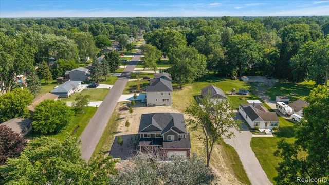 8774 Speedway Drive, Shelby Twp, MI 48317
