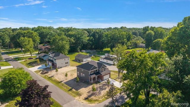 8774 Speedway Drive, Shelby Twp, MI 48317