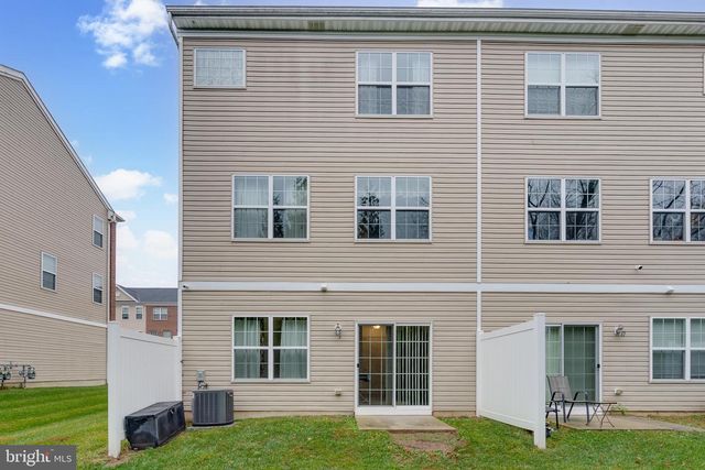 49 CREEKSIDE WAY, Burlington, NJ 08016