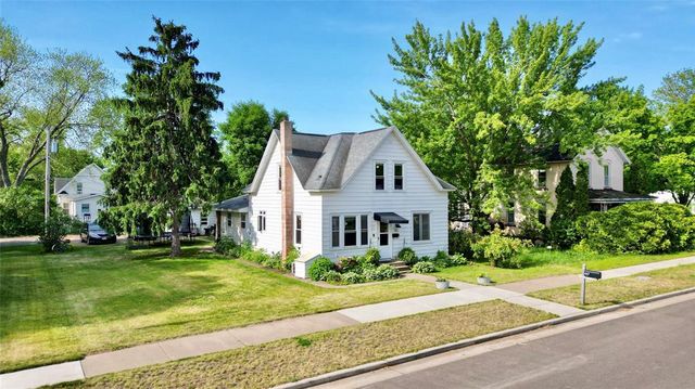 617 Mansfield Street, Chippewa Falls, WI 54729