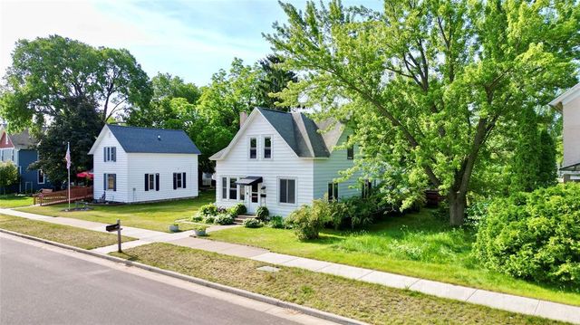 617 Mansfield Street, Chippewa Falls, WI 54729