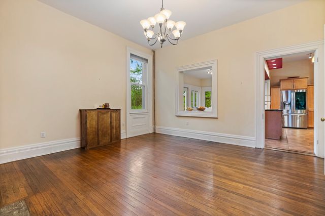 2738 MOUNT ROYAL ROAD, Squirrel Hill, PA 15217