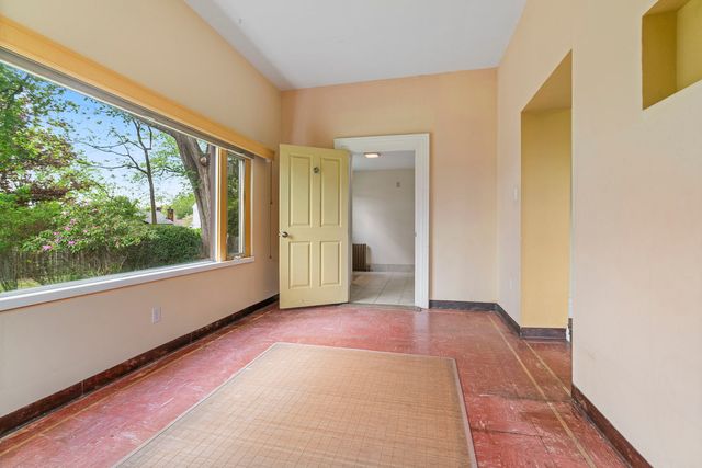 2738 MOUNT ROYAL ROAD, Squirrel Hill, PA 15217