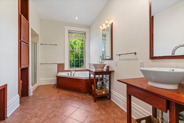 2738 MOUNT ROYAL ROAD, Squirrel Hill, PA 15217