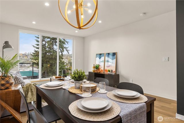 2273 14th Avenue W, Seattle, WA 98119