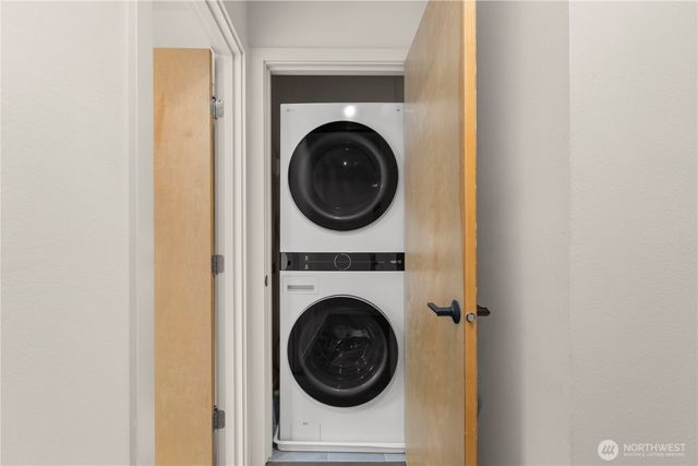 2273 14th Avenue W, Seattle, WA 98119