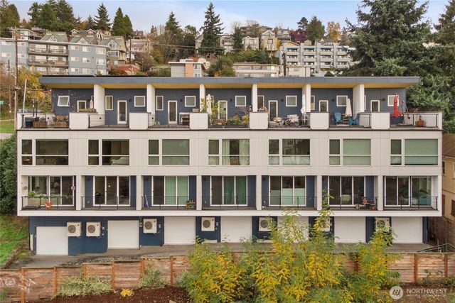 2273 14th Avenue W, Seattle, WA 98119