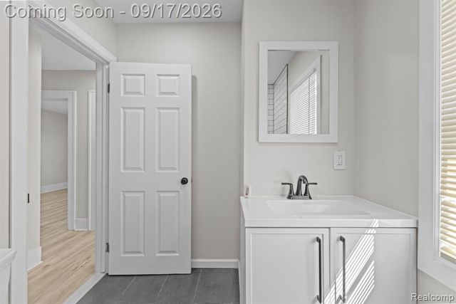 2351 Sharon Street, Detroit, MI 48209