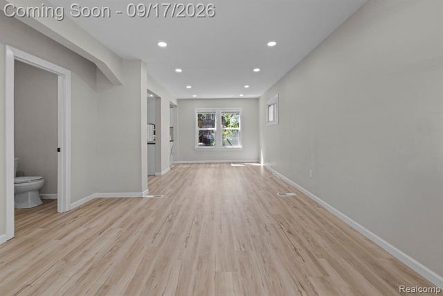 2351 Sharon Street, Detroit, MI 48209