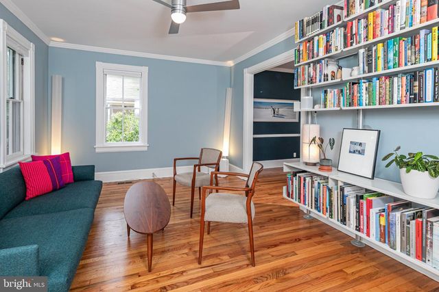 11 S LANNING AVE, Hopewell, NJ 08525