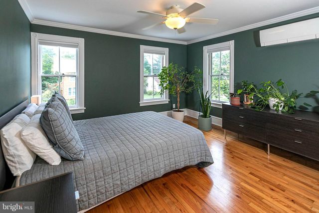11 S LANNING AVE, Hopewell, NJ 08525