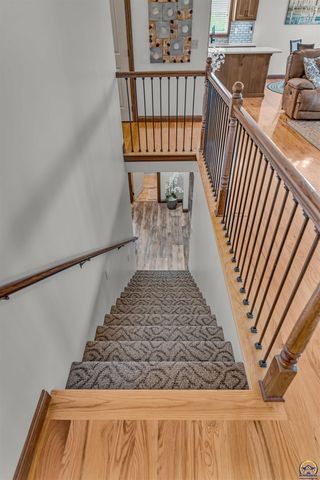 4416 SW Brandywine LN, Topeka, KS 66610