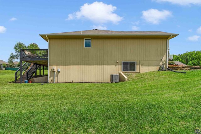 4416 SW Brandywine LN, Topeka, KS 66610