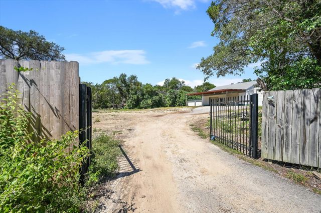 8106 Pitter Pat LN, Austin, TX 78736