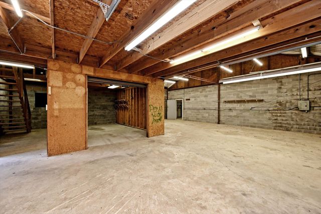8106 Pitter Pat LN, Austin, TX 78736