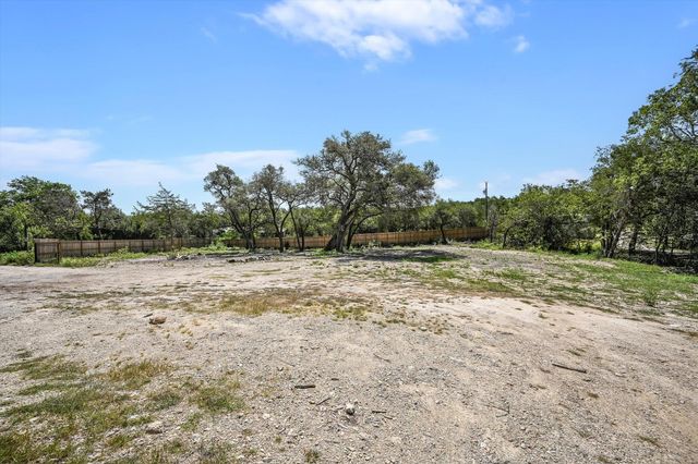 8106 Pitter Pat LN, Austin, TX 78736