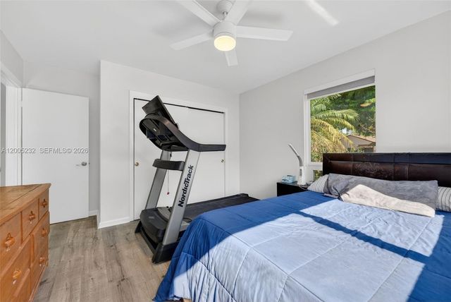 10124 SW 130th Ter, Miami, FL 33176