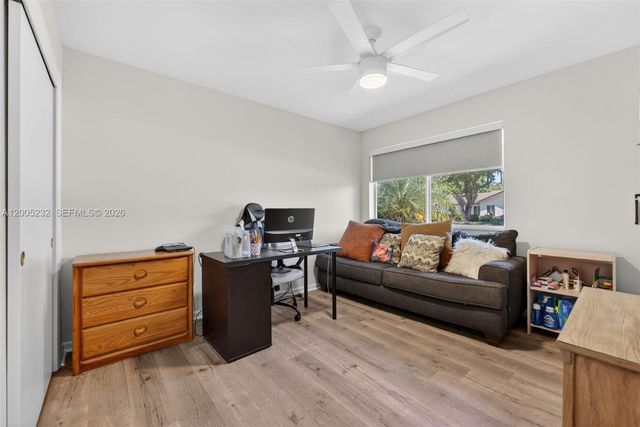 10124 SW 130th Ter, Miami, FL 33176