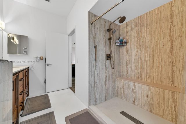 10124 SW 130th Ter, Miami, FL 33176