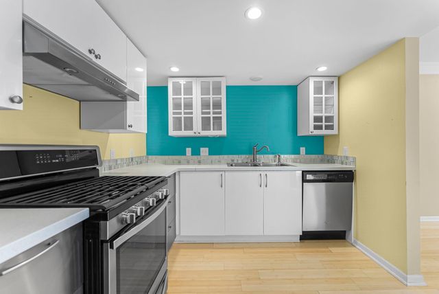 595 Georgetown Place, Traverse City, MI 49684