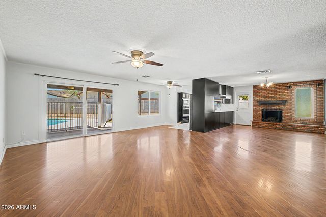 2846 W VILLA RITA Drive, Phoenix, AZ 85053