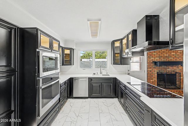 2846 W VILLA RITA Drive, Phoenix, AZ 85053