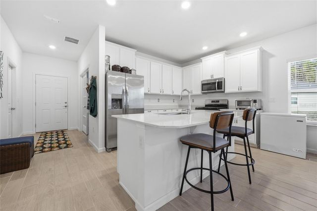 511 NW 4TH TERRACE, Williston, FL 32696