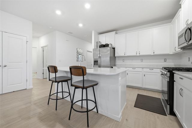 511 NW 4TH TERRACE, Williston, FL 32696