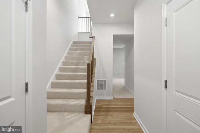 229 MONTEITH DR, Winchester, VA 22601