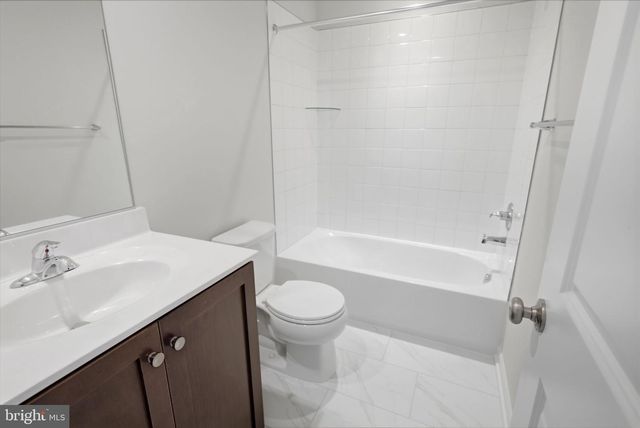 229 MONTEITH DR, Winchester, VA 22601