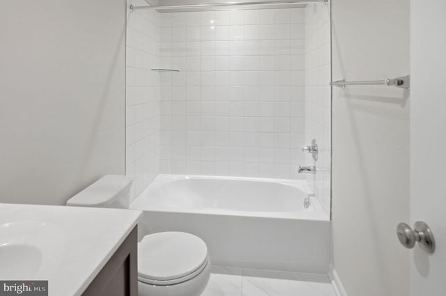 229 MONTEITH DR, Winchester, VA 22601