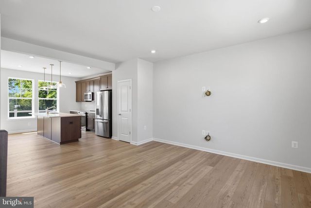 229 MONTEITH DR, Winchester, VA 22601