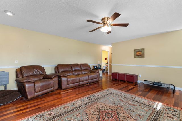 12708 Choppee Rd., Hemingway, SC 29554