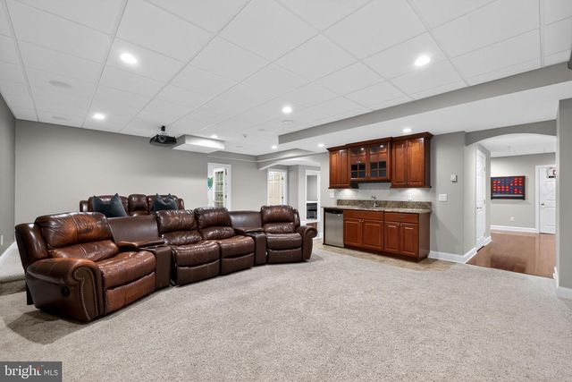 705 TATUM LN, Plymouth Meeting, PA 19462