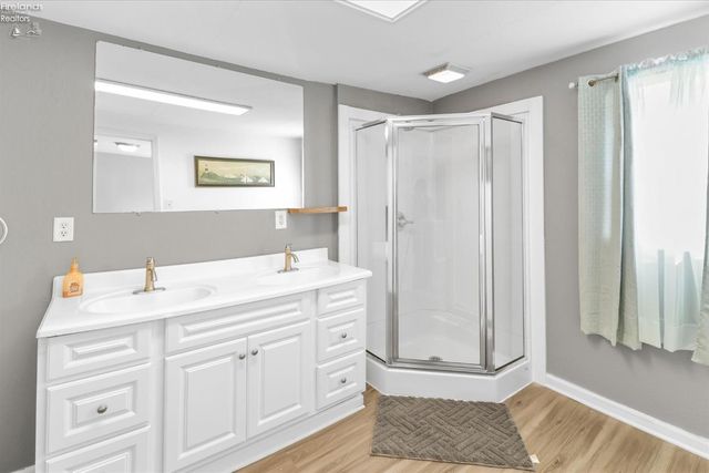 1944 Ashcroft, Oregon, OH 43616